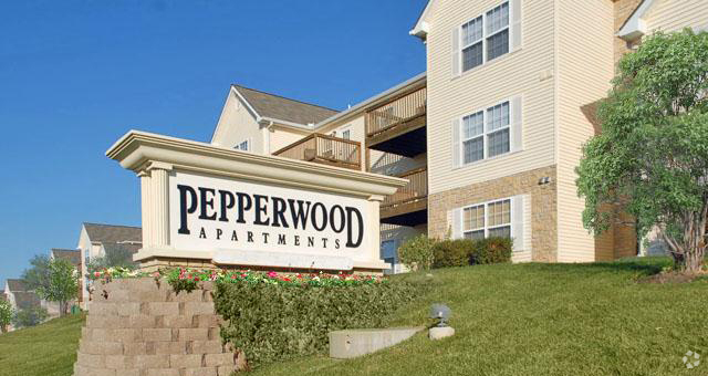 Pepperwood Apartments - Independence, MO